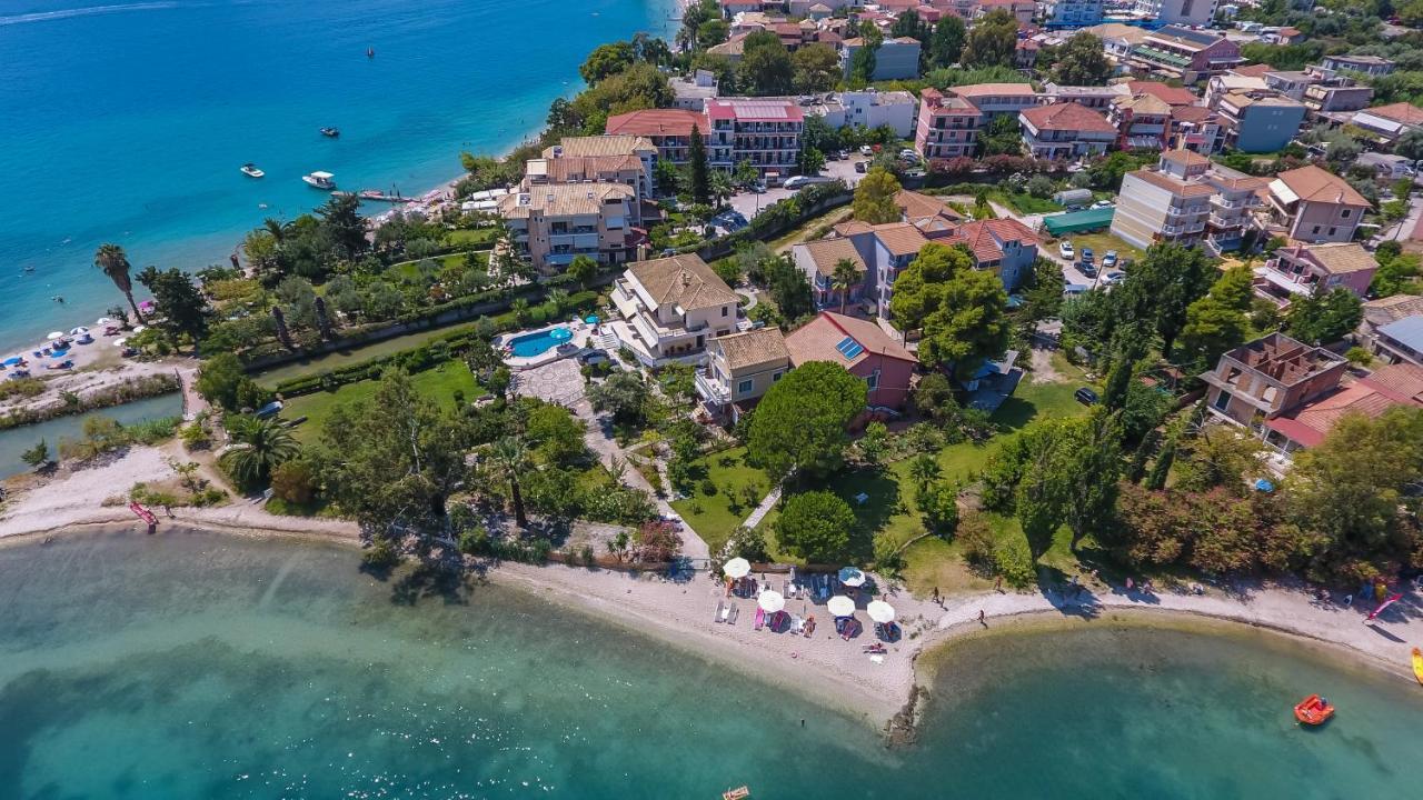 Palmyra Beachfront Studios Nydri  Extérieur photo